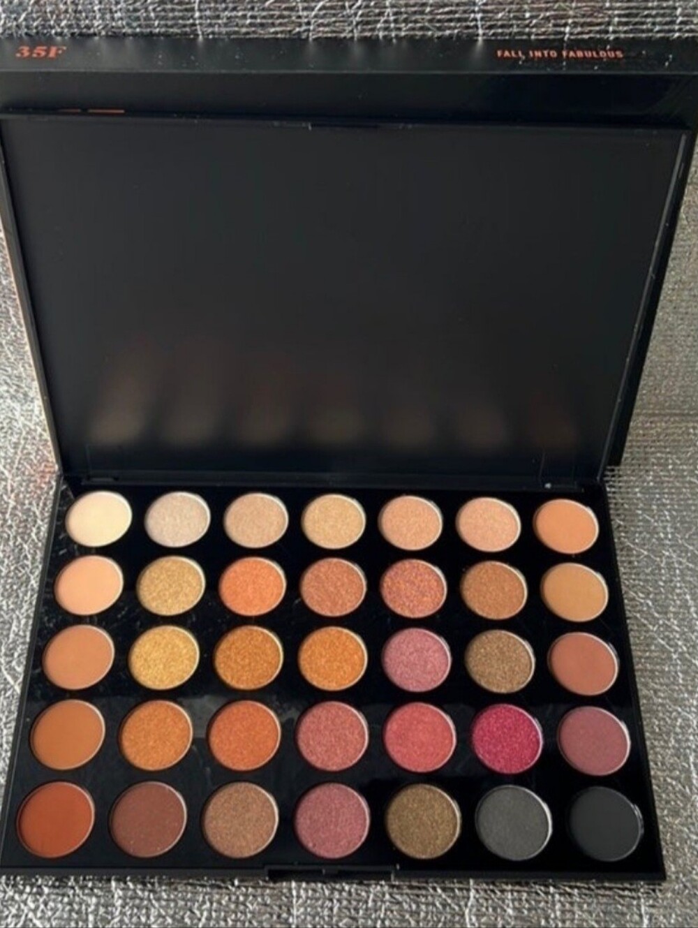 Morphe 35F Fall In To Frost Palette